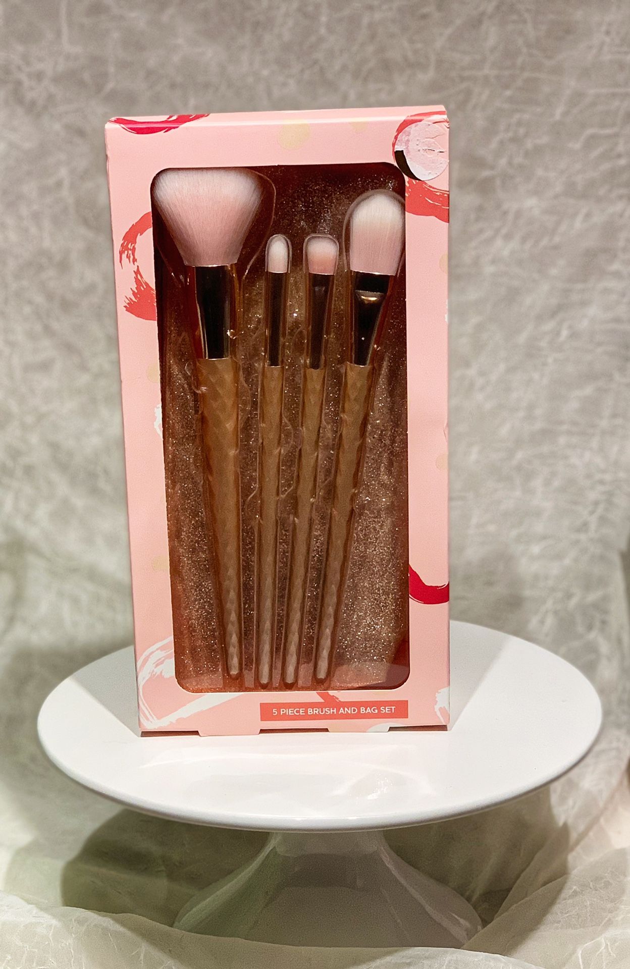 Makeup Brushes & Beauty Bag