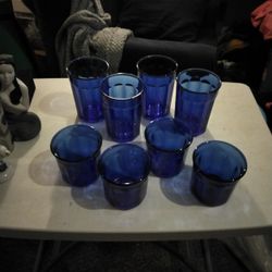 8 Blue Glasses 4 15oz, 4 22oz 