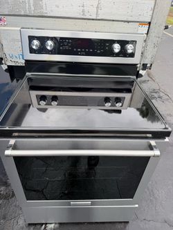 30-Inch 5 Element Electric Convection stove Range with PrintShield™️ Finish brand kitchenaid