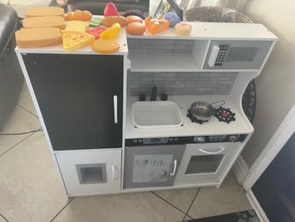 Play kitchen