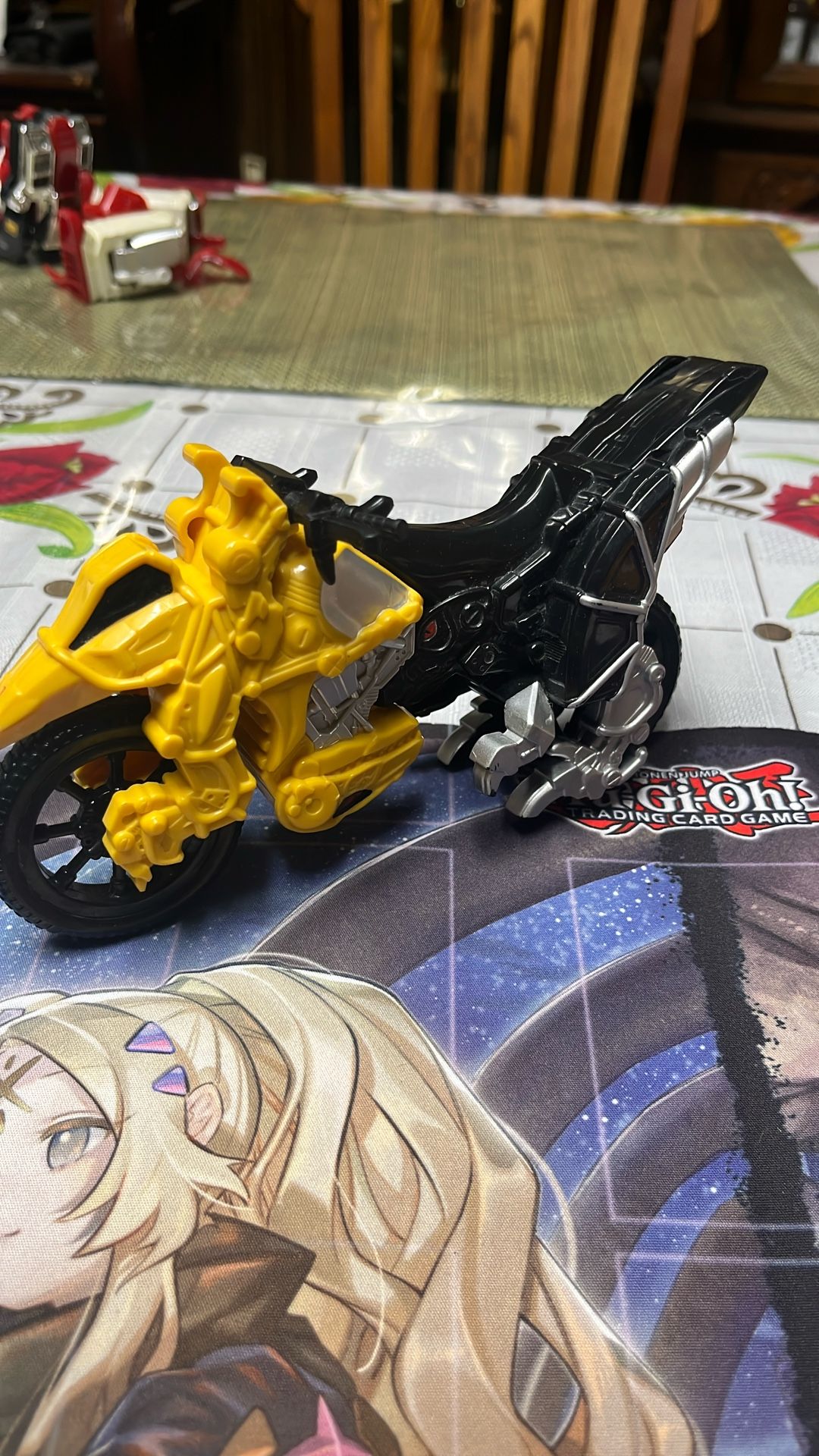 Dino Charge Build Cycle Yellow And Black/silver