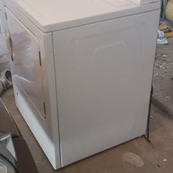 Roper Washer And Gas Dryer