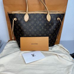 Louis Vuitton Neverfull MM Handbag/purse. Used Great Condition