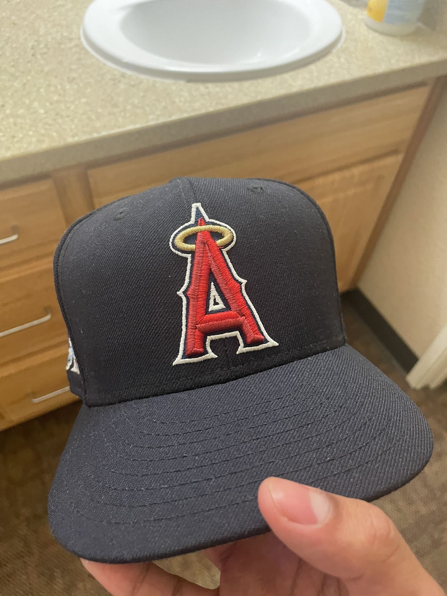 Fitted Angels hat 