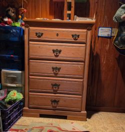 Dresser