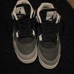 Jordan 4 Fear