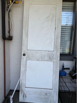 Free door