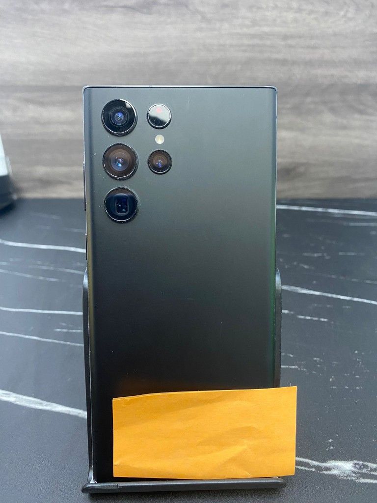 Samsung Galaxy S22 Ultra 128gb Unlocked ID: 94375