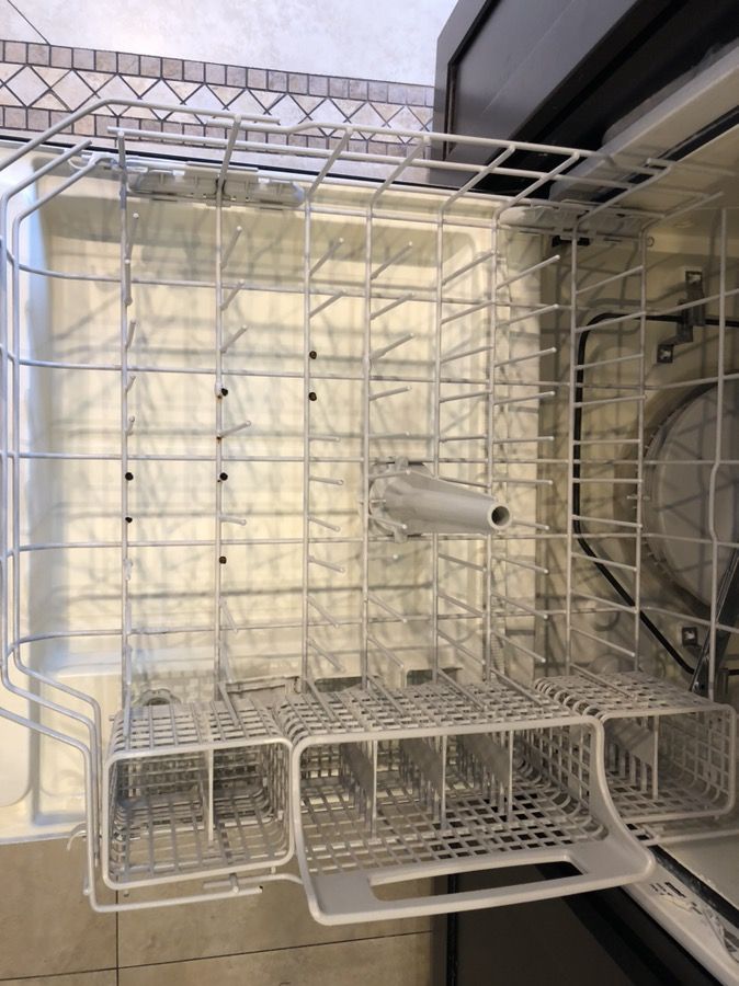 Kenmore Ultra Wash QuietGuard dishwasher WON’T LAST for Sale in Boca Raton, FL OfferUp