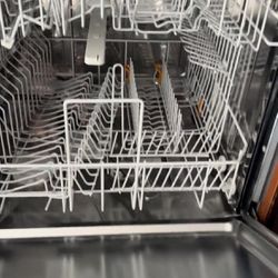 Miele Dishwasher. Excellent Condition.