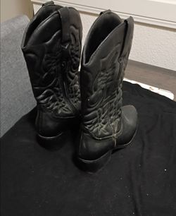 Girls boots