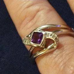   ABSTRACT MOTIF OF A AFRICAN AMETHYST AND TOPAZ, STERLING RING. SIZE 6.5