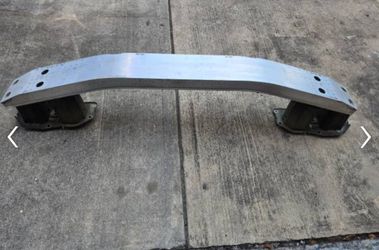 Honda Civic 2013 / 2015 Front Bumper Reinforcemen OEM $ 150 ( Miami )