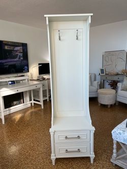 Mudroom  WOOD Coat tree w/Storage Bench and 2 Draws 22 Wx 16D x 72H