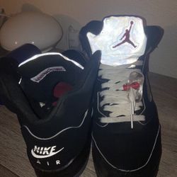 Jordan 5 Black Metallics ( Trading For A Ps5 Or Original Price)