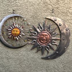 2 Moon with Sun Hanging Metal Wall Plaque Decor