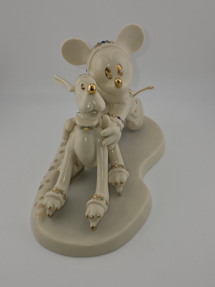 
Lenox Disney Mouse’s Best Friend Mickey with Pluto