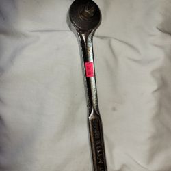 CRAFTSMAN 1/2" DRIVE RATCHET 