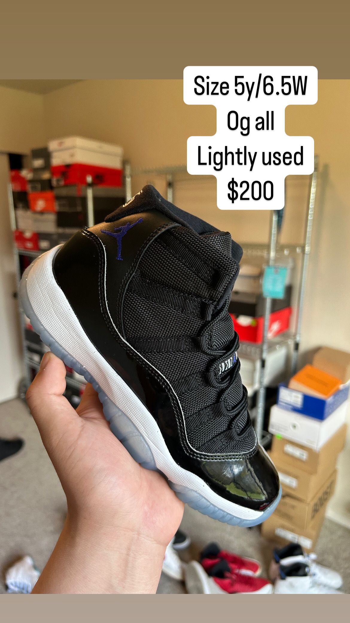 Jordan 11 Space Jam Size 5y/6.5W