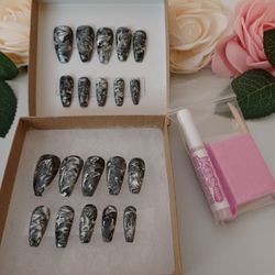 Custom Press On Nails