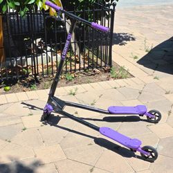 Yvolution Y Fliker Carver C5.