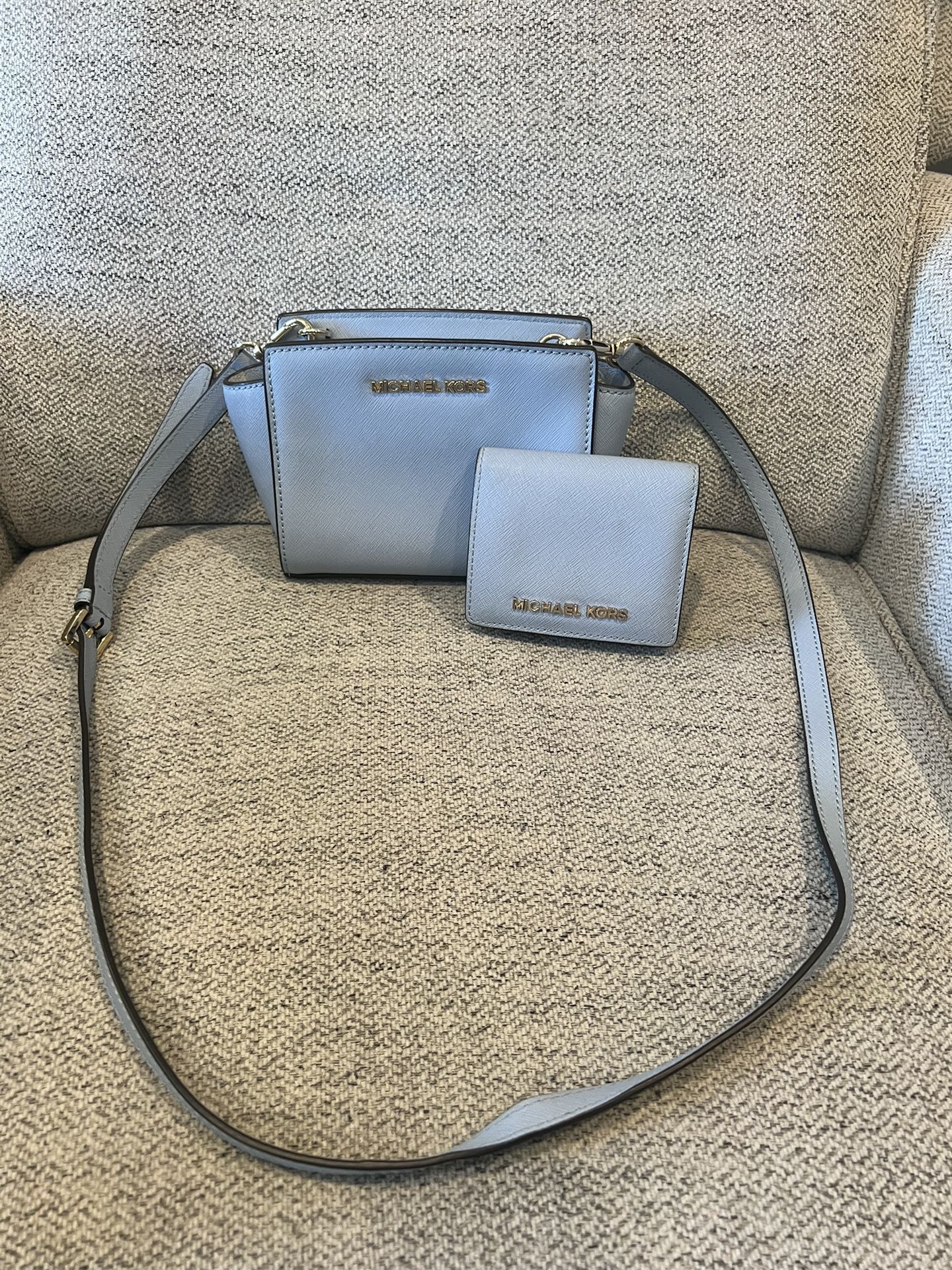 Michael Kors Crossbody and wallet 