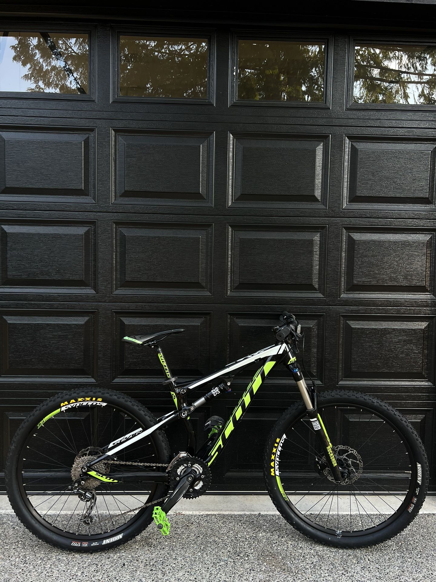 Scott Spark Full Suspension Bike 27.5”