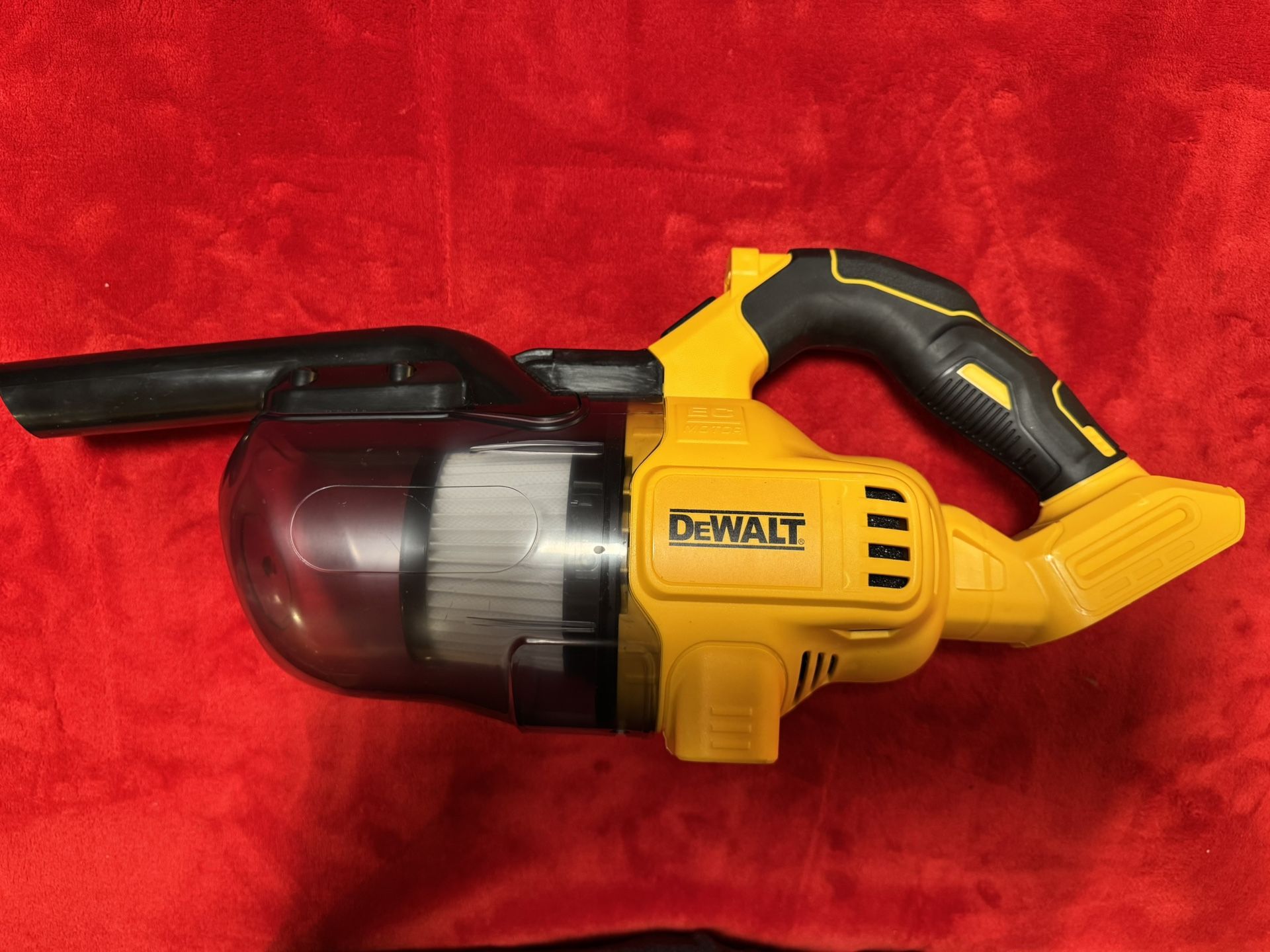DEWALT vacuum cleaner industrial cordless handheld rechargeable 