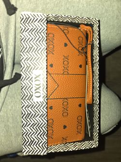 XOXO wallet