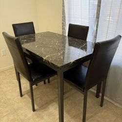 Dining Table 4 Chairs Moving Need Gone Asap