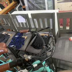 Dining Table Chairs / Sillas 