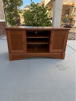 Television Stand & Cabinet