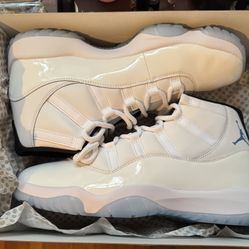 Jordan 11 Retro New  Size 11