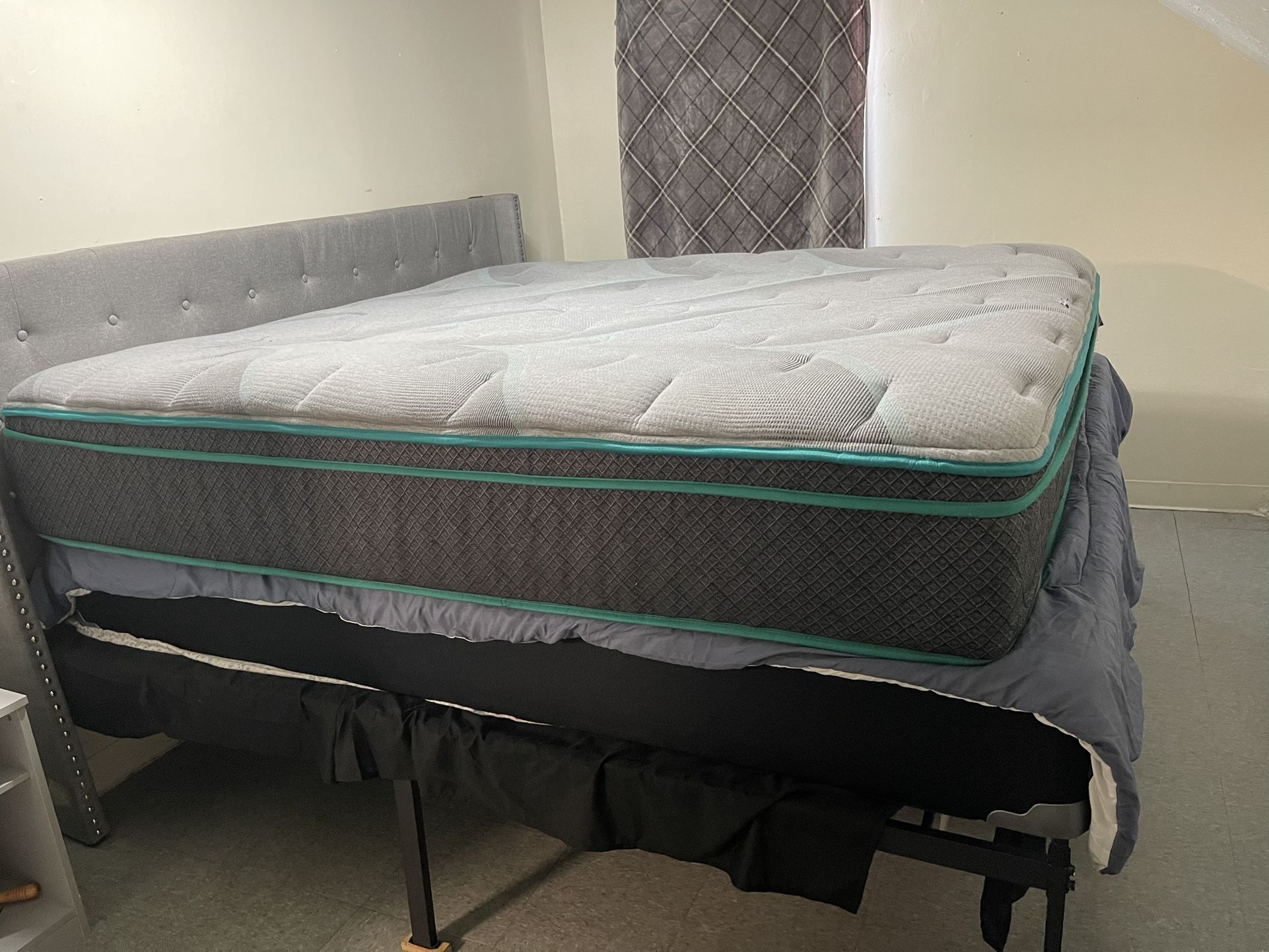 King Size Mattress And Spring Box
