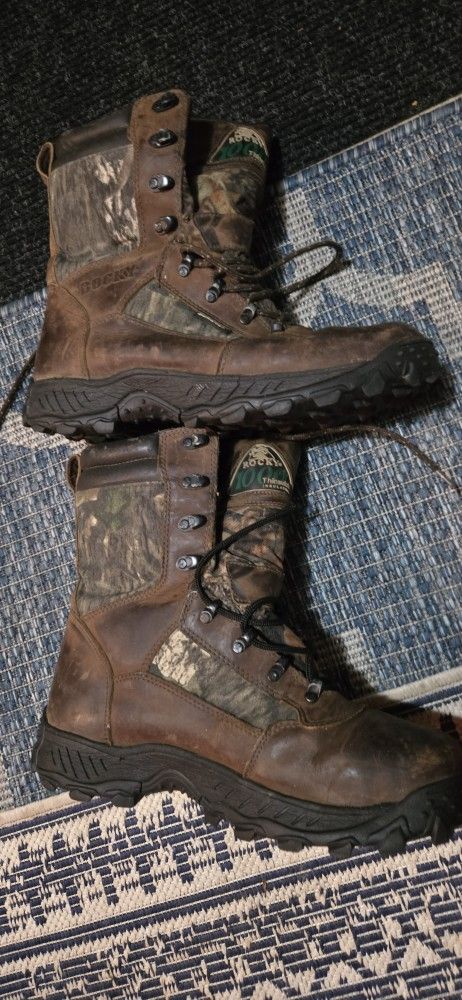 Rocky gortex Boots sz 9.5 waterproof