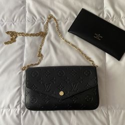 Cross Body LV With Wallet