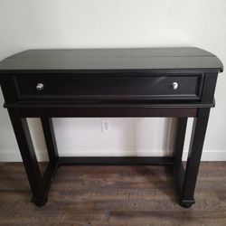 Accent Desk - Secretary style