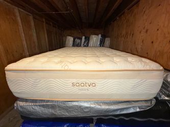 Saatva Rx Queen Mattress