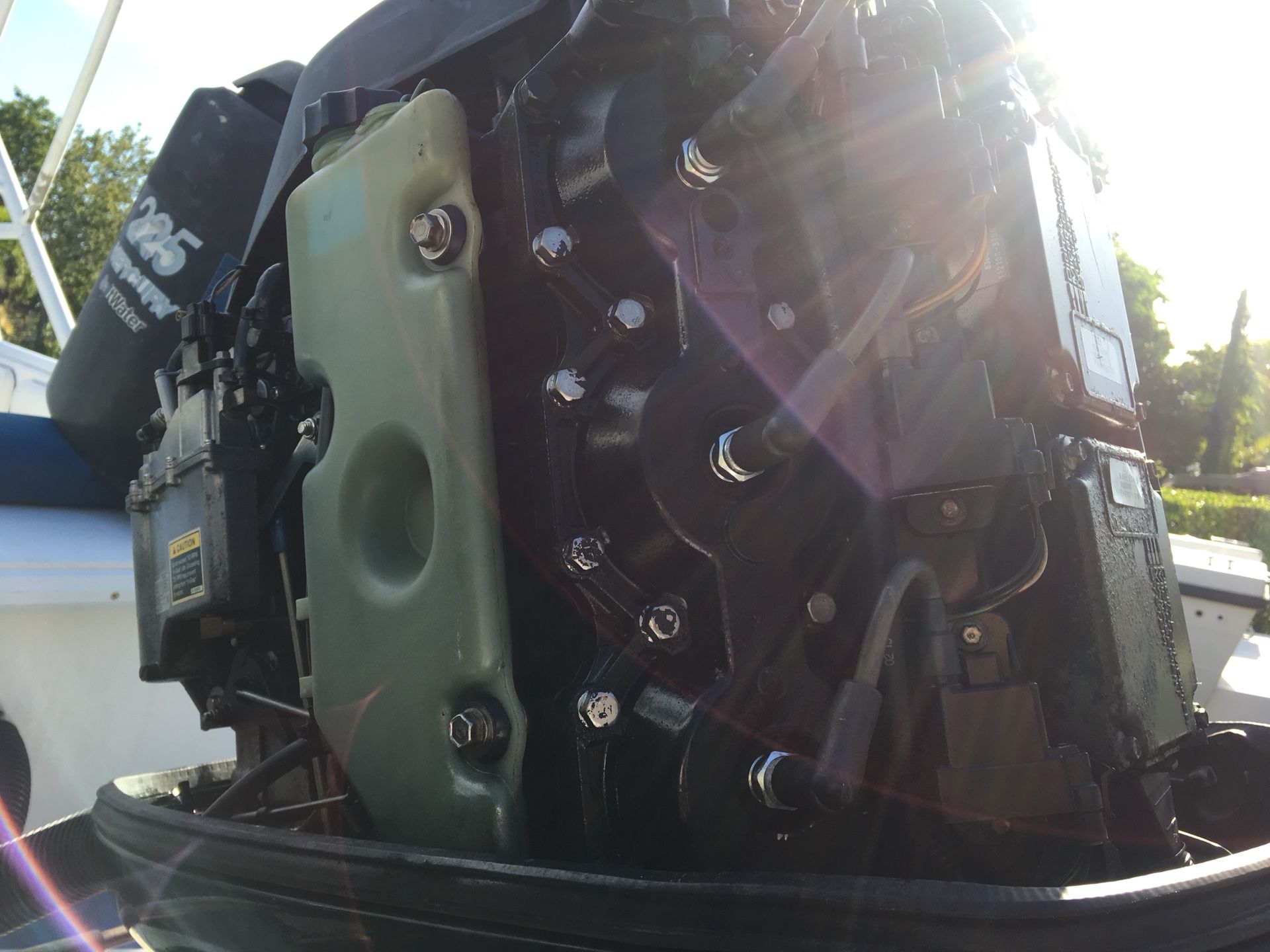 2000 Mercury 225 efi outboards for Sale in Pompano Beach,
