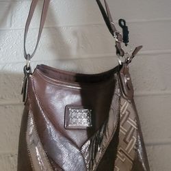 Jaclyn Smith patchwork shoulder bag