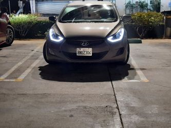 Crashed Gray Sedan – Salvage / Parts