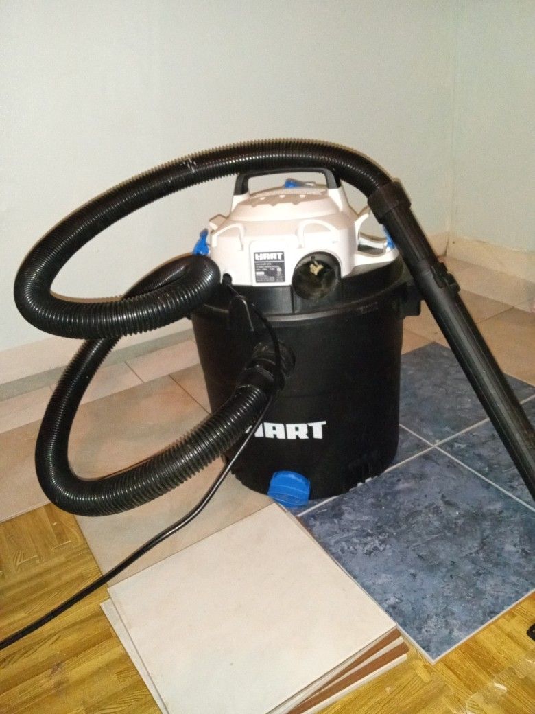 10 Gallon Hart Shop Vac