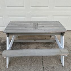 Kid’s Picnic Table