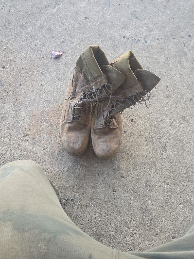 Combat Boots (USMC)