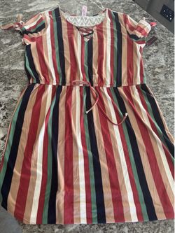 Women's Short Dress Size XXL (19)