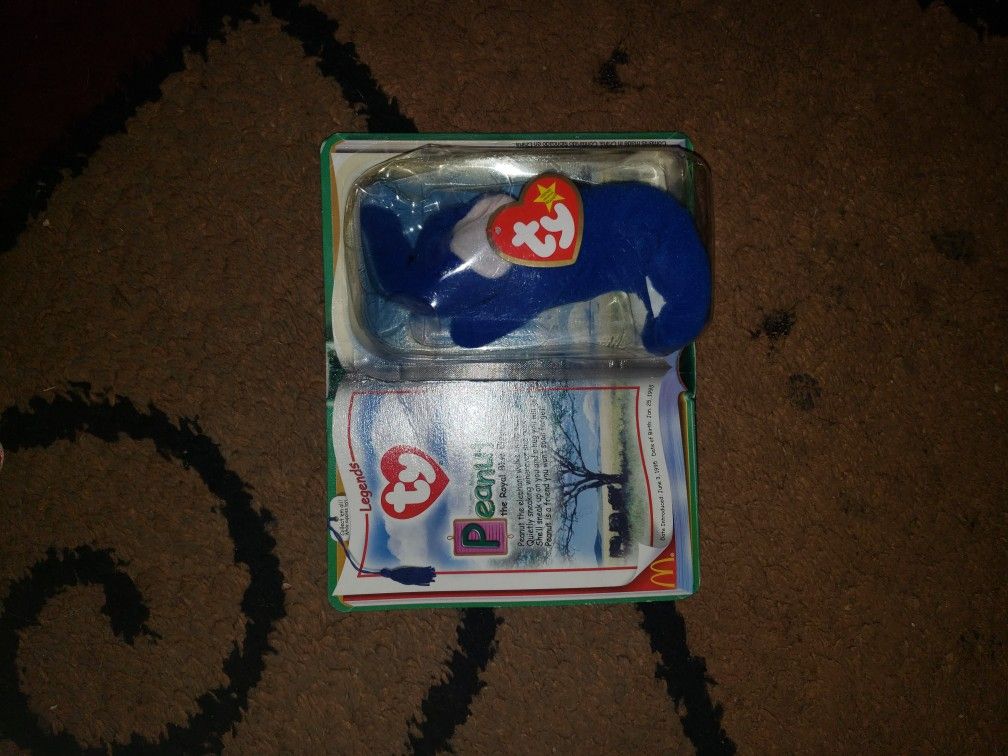 Peanut Royal Blue (Rare) McDonald's International Beanie Baby..