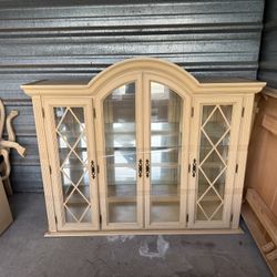 China Cabinet With Table And 8 Chairs For Sale 