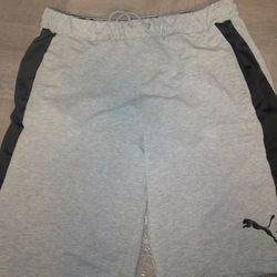 Mens Puma Shorts Size Medium