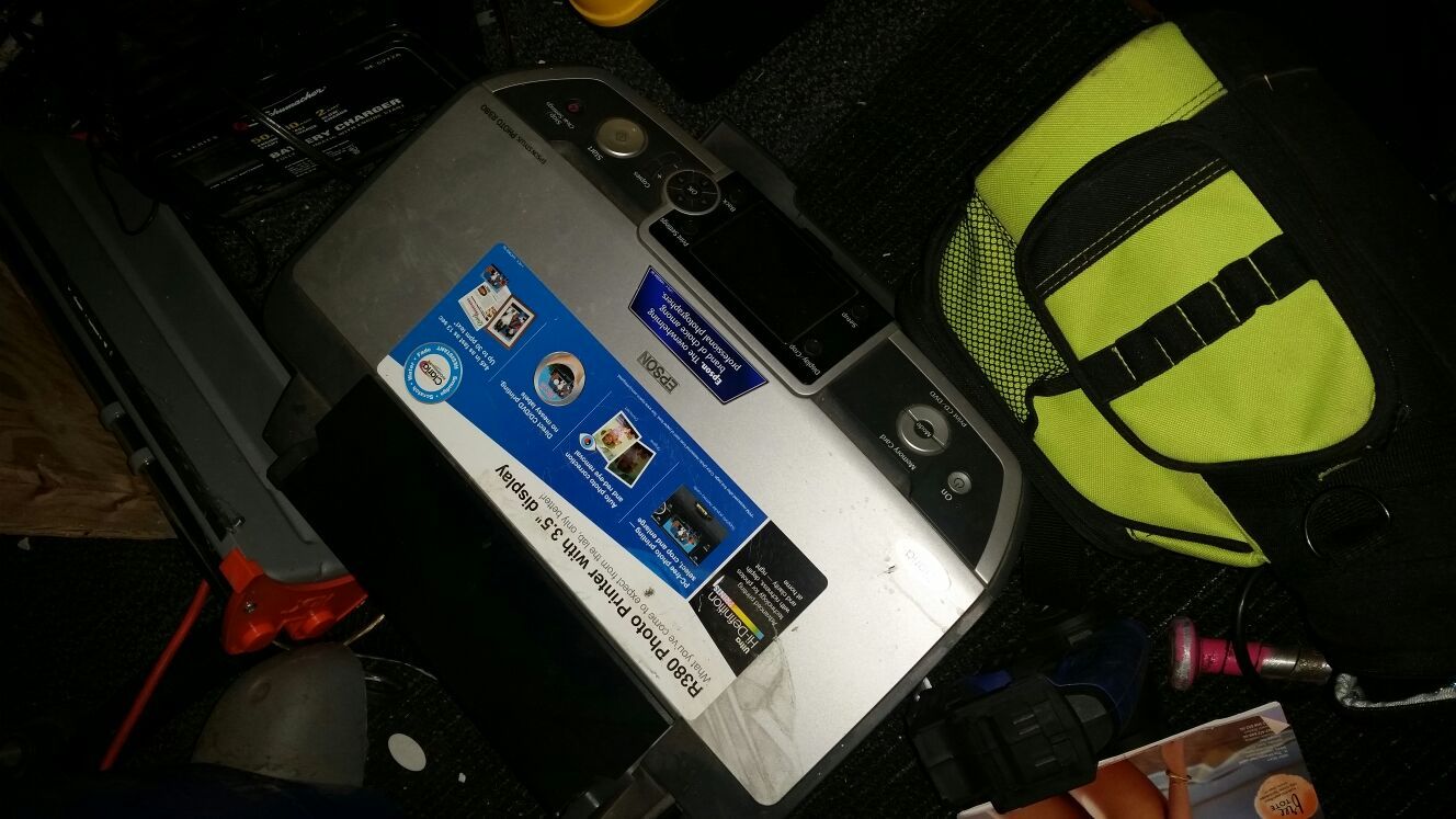 Epson R380 printer 50 obo j for Sale in Ventura, CA - OfferUp