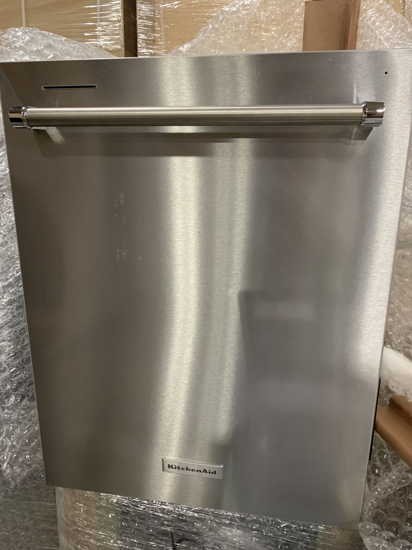 KitchenAid - 24" Top Control Built-In Dishwasher with Stainless Steel Tub, PrintShield Finish, 3rd Rack, 39 dBA - Stainless Steel 